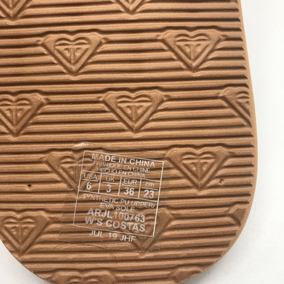 Rose Gold Roxy Flip Flops - Picture 5 of 5